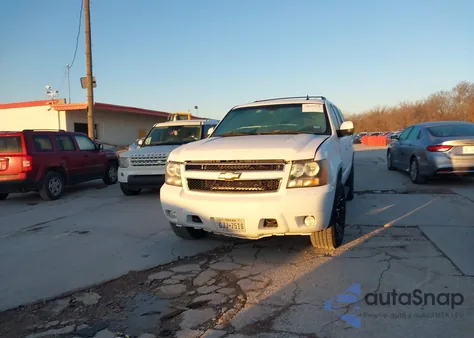 2007 Chevrolet Suburban 1500 Lt from USA, damaged, VIN 1GNFK16387R280307